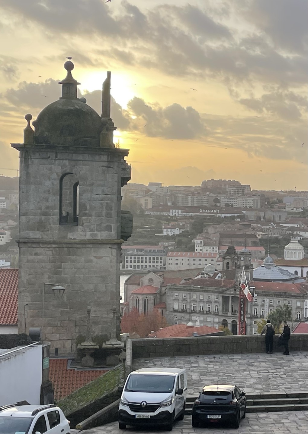 Отзыв о экскурсии "Любовь, портвейн и династический кряк" — фото 1