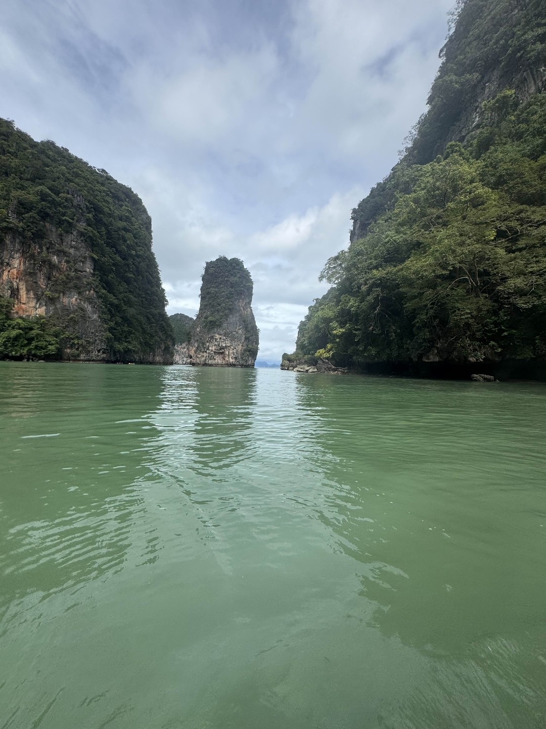 Отзыв о экскурсии "К острову Джеймса Бонда — на скоростной лодке" — фото 1