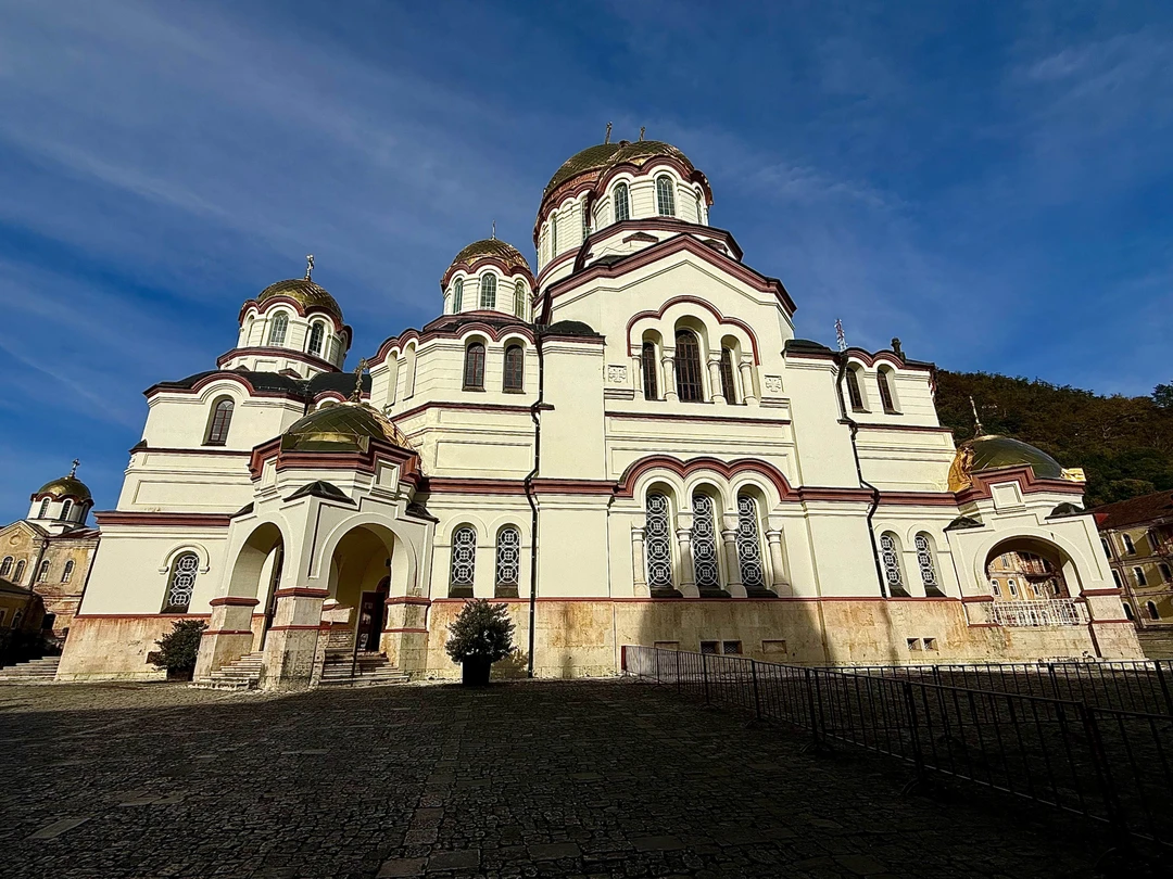 Отзыв о экскурсии "2 символа Абхазии: Рица и Новый Афон" — фото 6