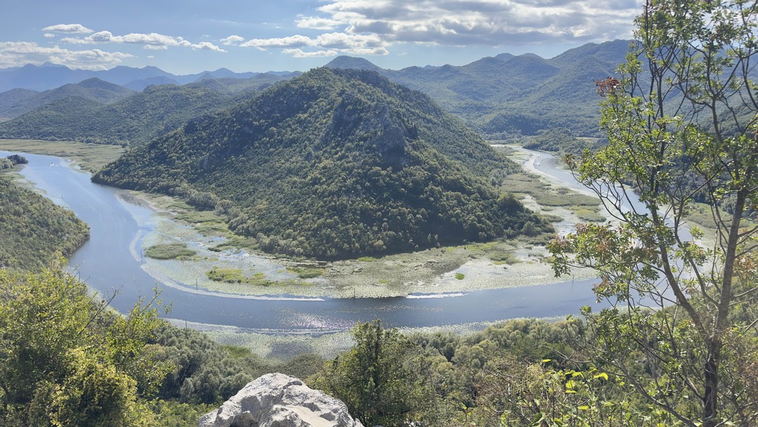 Отзыв о экскурсии "Нетуристическое Скадарское озеро и Боко-Которская бухта с высоты (из Будвы)" — фото 2 Отзыв о экскурсии "Нетуристическое Скадарское озеро и Боко-Которская бухта с высоты (из Будвы)" — фото 2