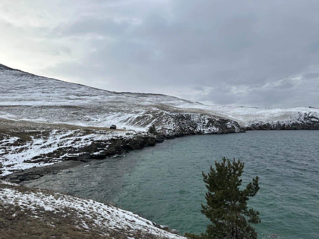 Отзыв о экскурсии "Зимний Ольхон: чистый лёд, пузырьки и гроты" — фото 8
