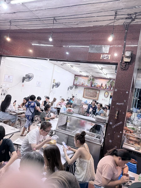 Отзыв о экскурсии "Ночная жизнь Бангкока и легендарный квартал красных фонарей (23+)" — фото 2