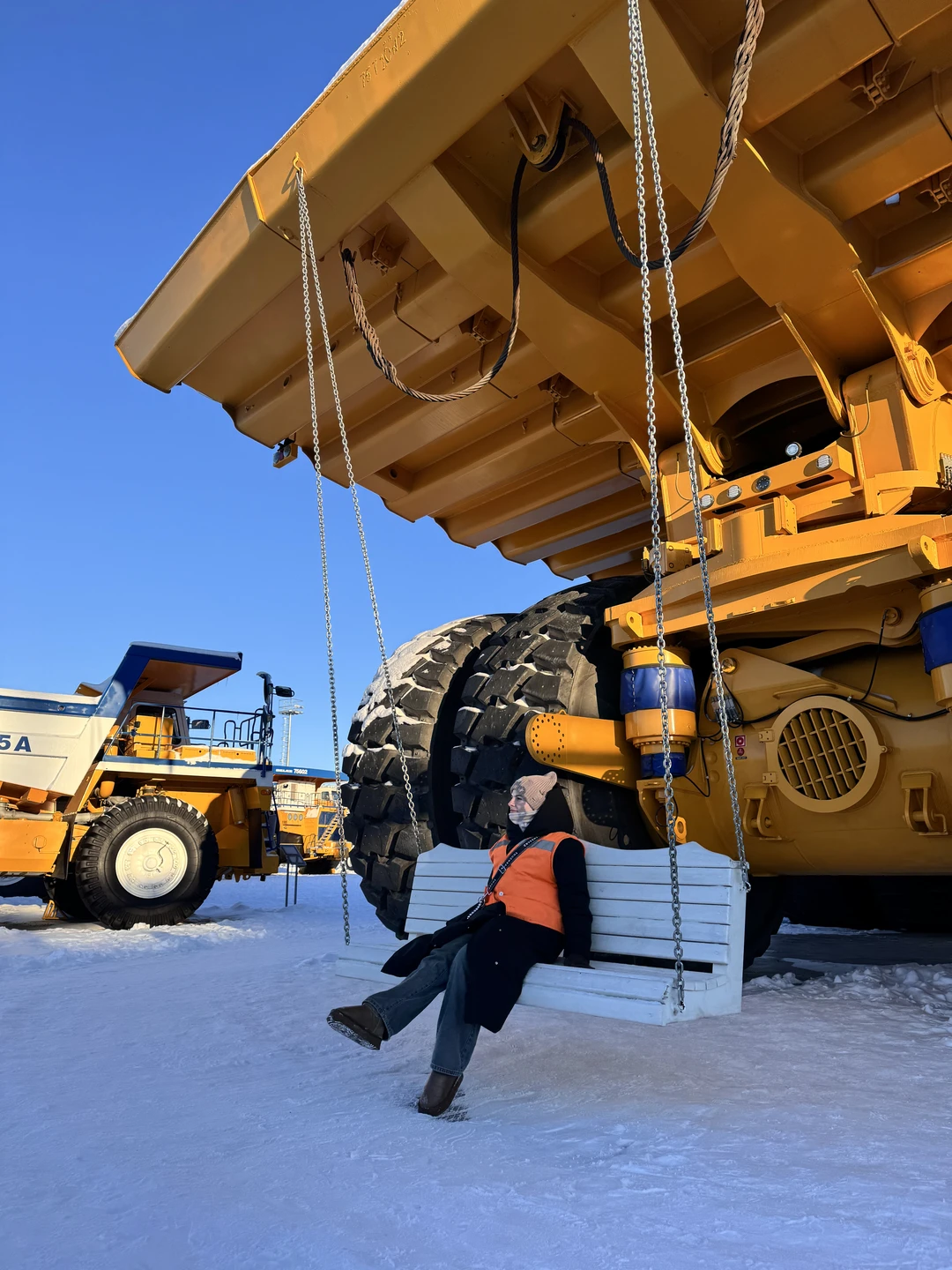 Отзыв о экскурсии "Групповая автобусная экскурсия на БелАЗ" — фото 1