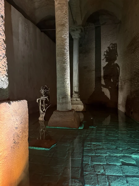 Отзыв о экскурсии "Главное в Стамбуле: Айя-София, Голубая мечеть, Цистерна Базилика и площадь Ипподром" — фото 1