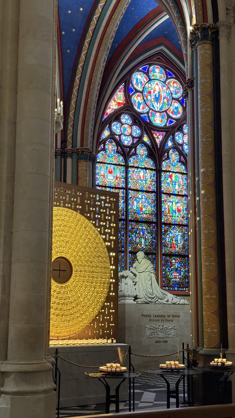 Отзыв о экскурсии "Загадочный Нотр-Дам снаружи и внутри" — фото 1