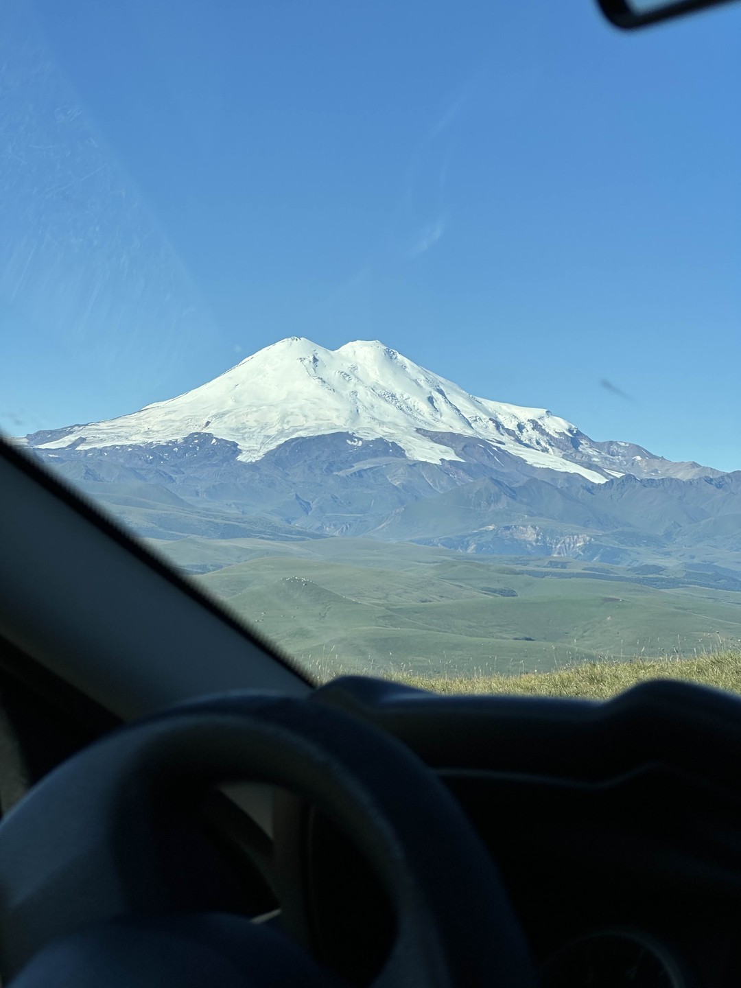 Отзыв о экскурсии "Пик звездопада Персеиды: ночь на плато Канжол в палатках с видом на Эльбрус" — фото 4