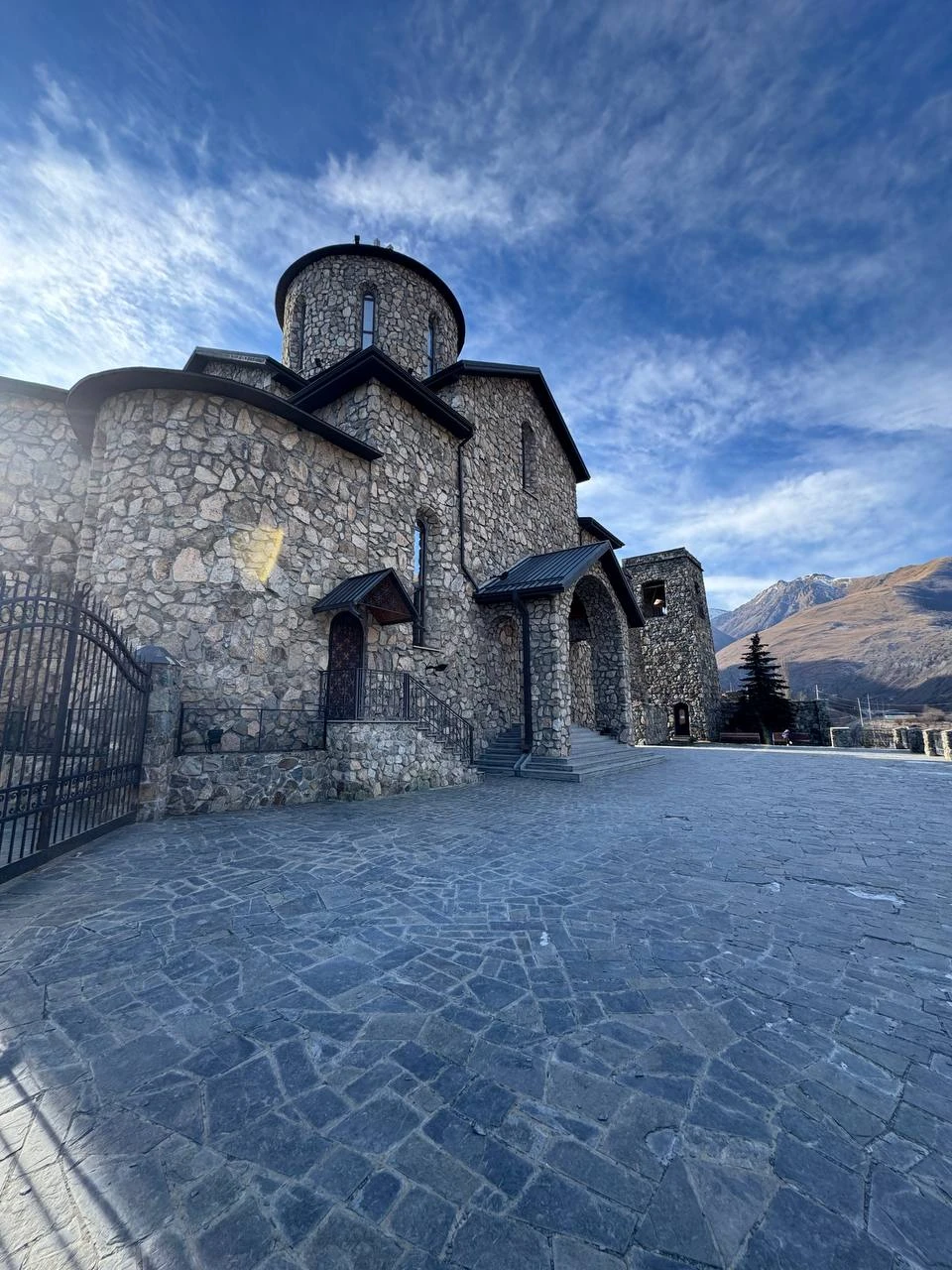 Отзыв о экскурсии "Едем в таинственную Северную Осетию в мини-группе из Пятигорска" — фото 6